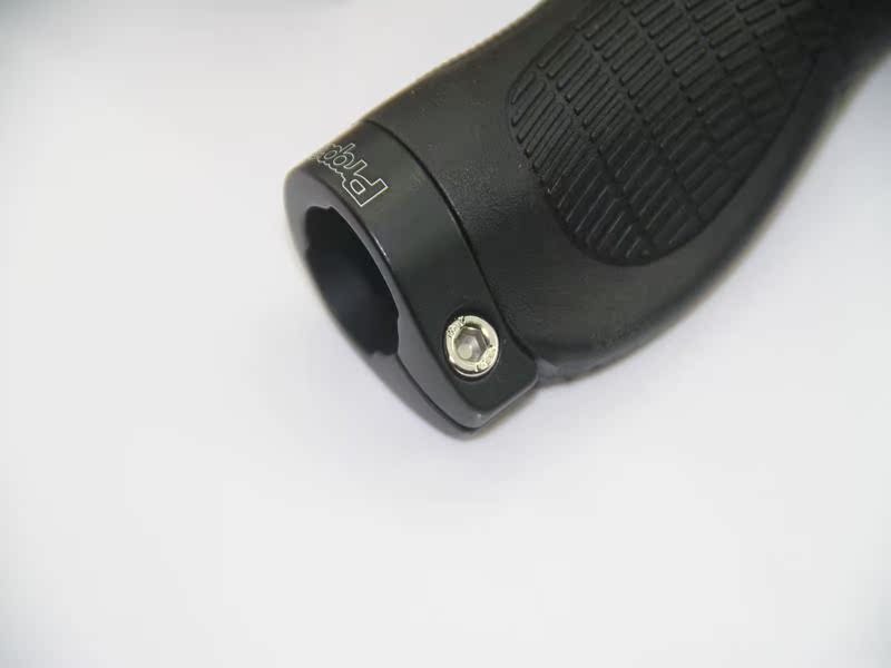 Poignées de vélo - Ref 2342359 Image 7