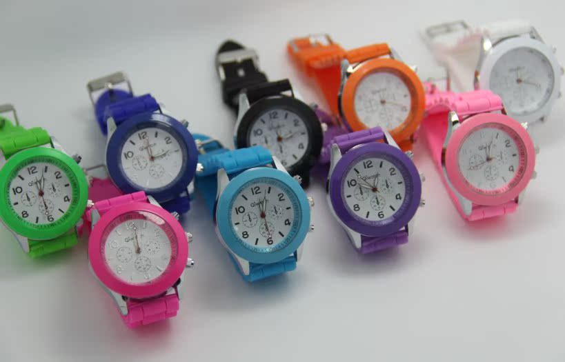 Часы Qiwatch GENEVA WATCH Qiwatch Часы Qiwatch GENEVA WATCH Qiwatch